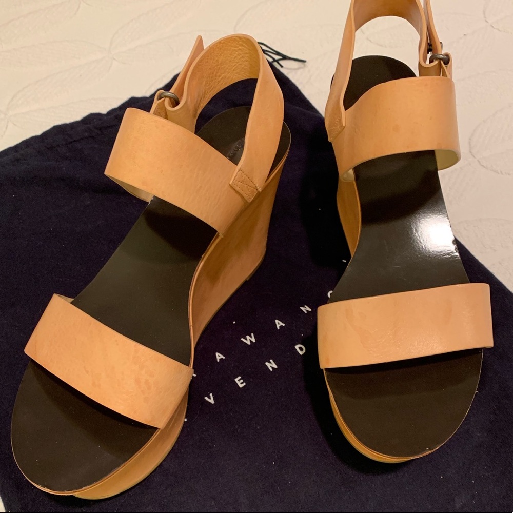 Vera Wang Lavender Nude Platforms